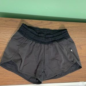 Lululemon tracker low rise 4” black shorts, used condition, size 4